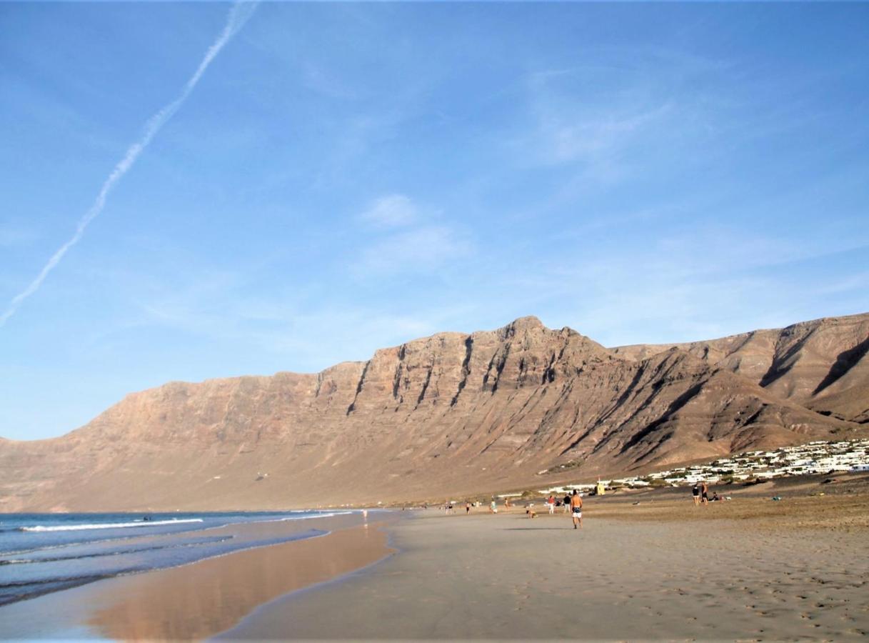 Canaryislandshost L Famara Surfer エクステリア 写真